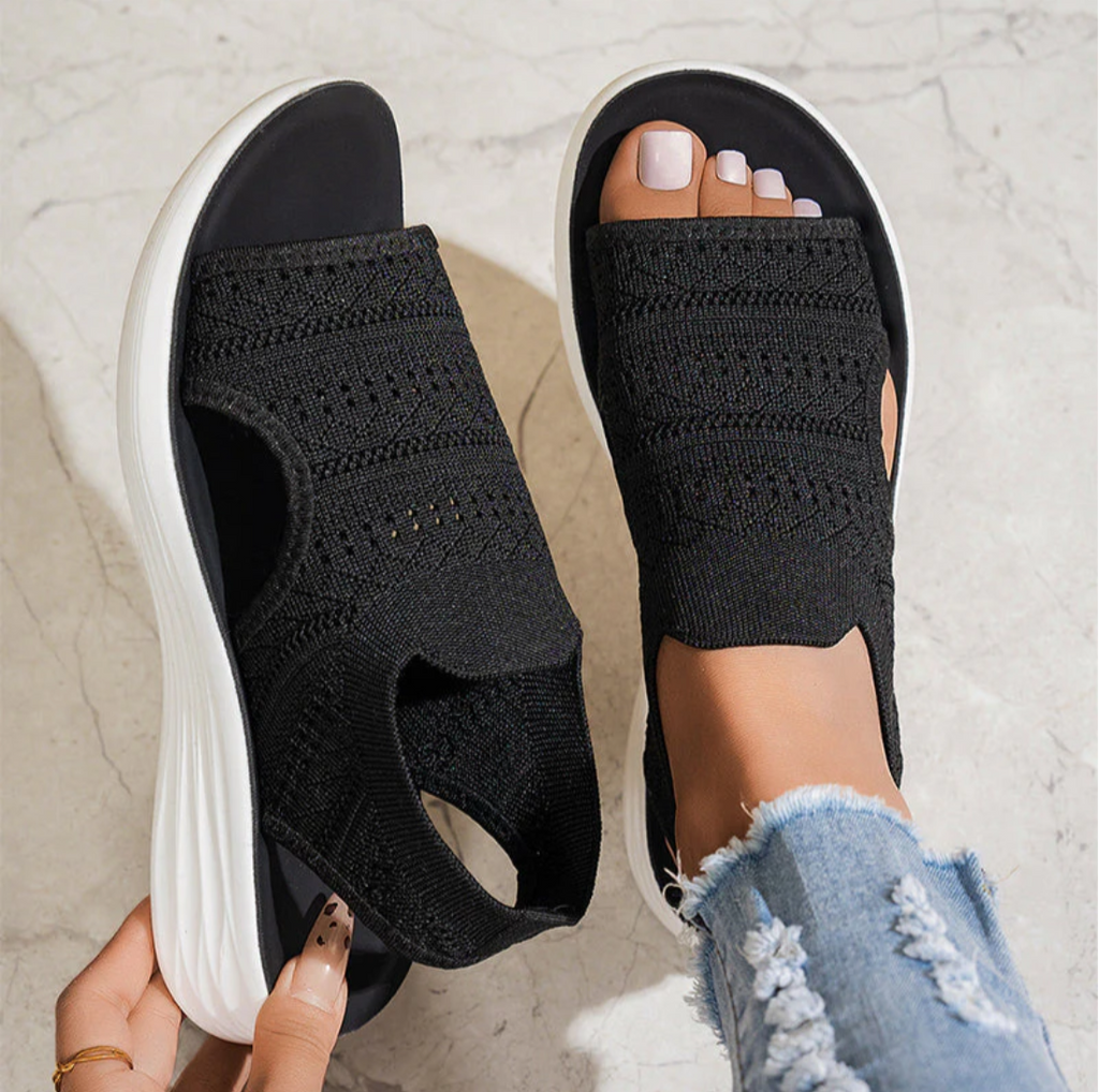 Elena | Sandalias de plataforma confeccionadas con material transpirable para mujer