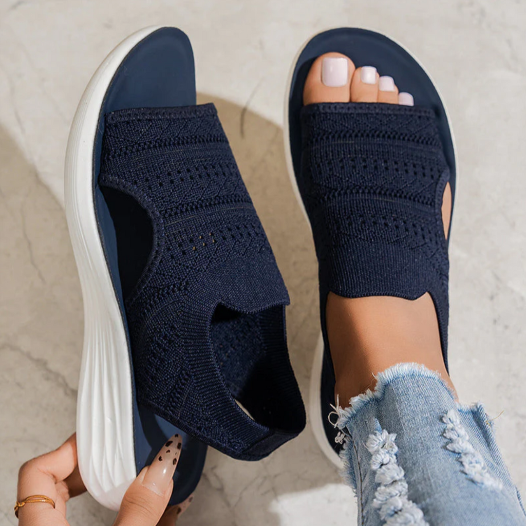 Elena | Sandalias de plataforma confeccionadas con material transpirable para mujer