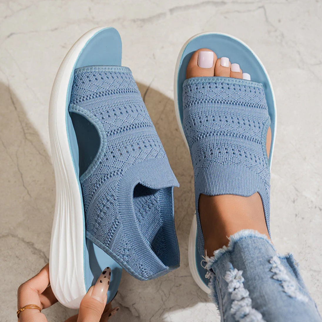 Elena | Sandalias de plataforma confeccionadas con material transpirable para mujer